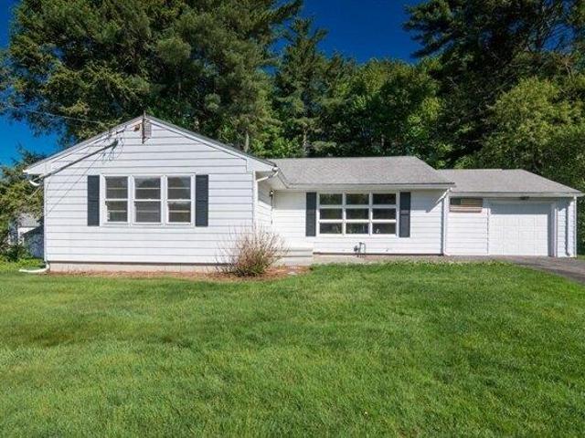 House for sale in Hampden, Massachusetts