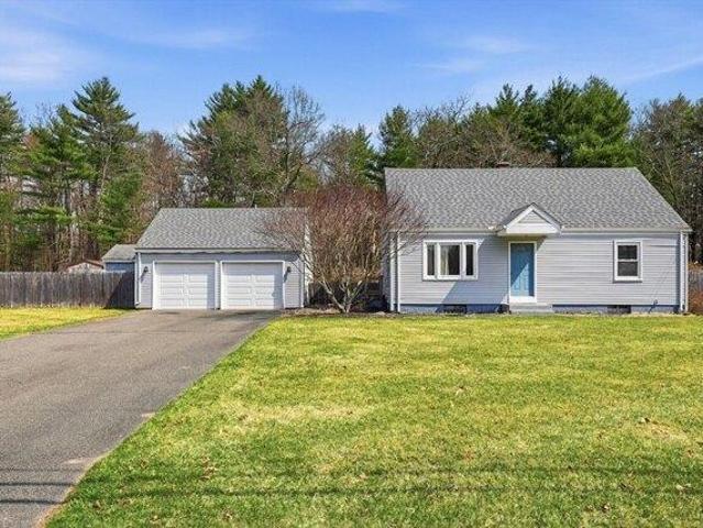 House for sale in Hampden, Massachusetts
