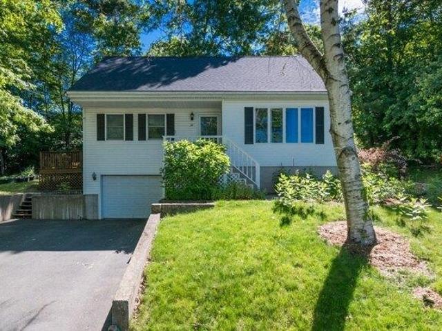 House for sale in Hampden, Massachusetts