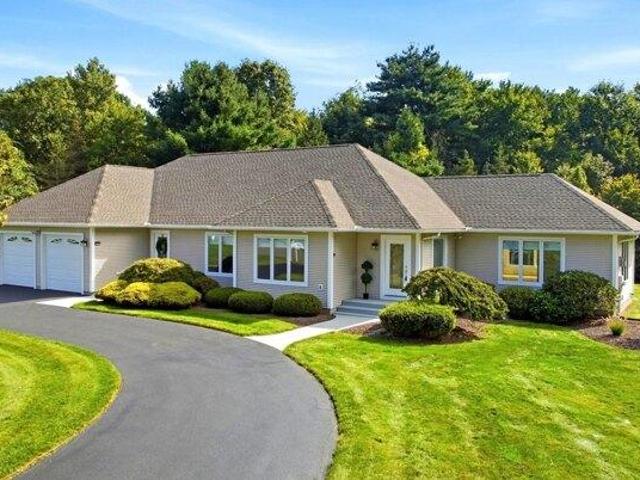 House for sale in Baptist Village, East Longmeadow