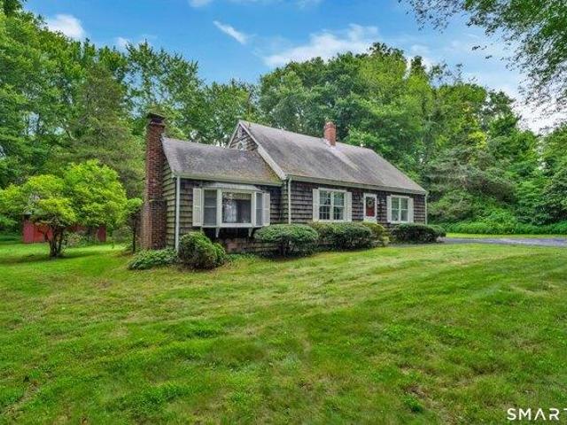 House for sale in East Lyme, Southeastern Connecticut Planning Region