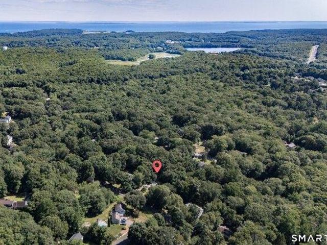 House for sale in East Lyme, Southeastern Connecticut Planning Region