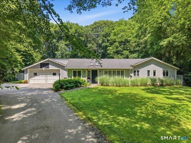 House for sale in East Lyme, Connecticut