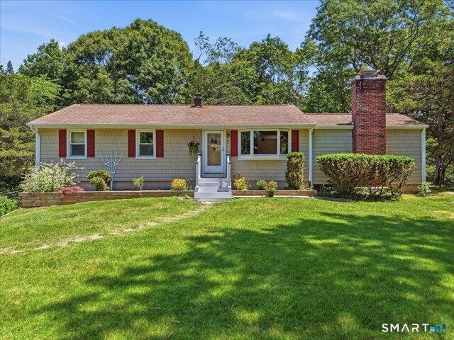House for sale in East Lyme, Connecticut