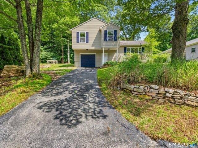 House for sale in East Lyme, Connecticut