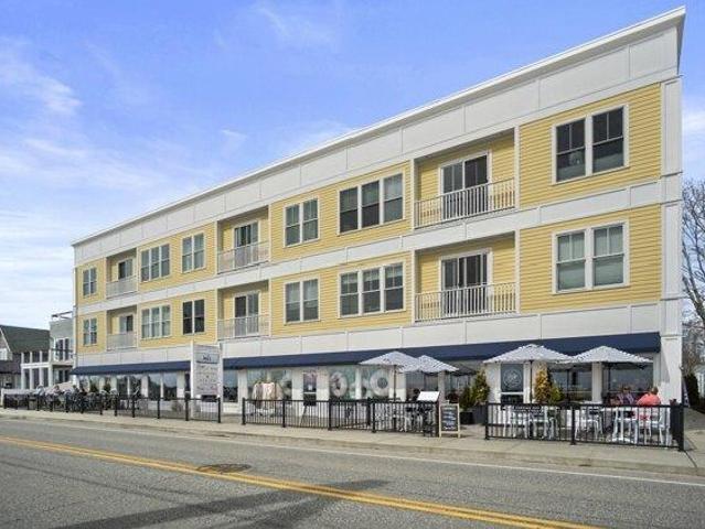 Condo for sale in East Lyme