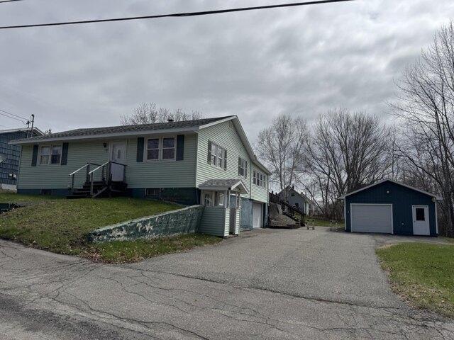 House for sale in East Millinocket, Maine