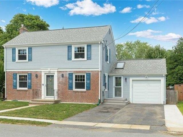 House for sale in Rumford, East Providence