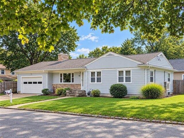 House for sale in Rumford, East Providence
