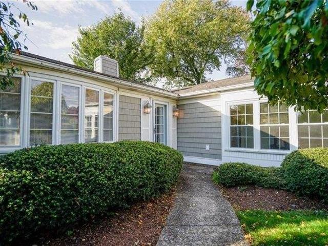 House for sale in Rumford, East Providence