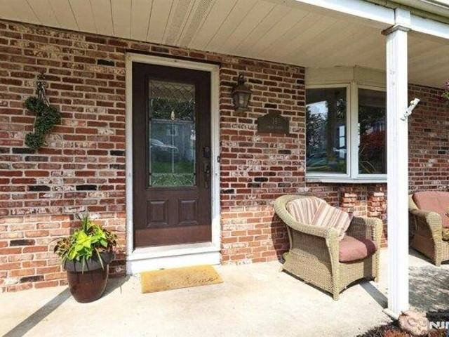 House for sale in East Rutherford