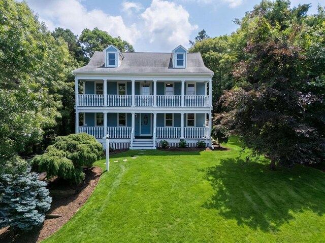 House for sale in Old Quaker Meetinghouse, Sandwich