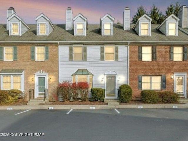 Condo for sale in East Stroudsburg, Pennsylvania