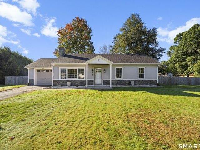 House for sale in Broad Brook, East Windsor