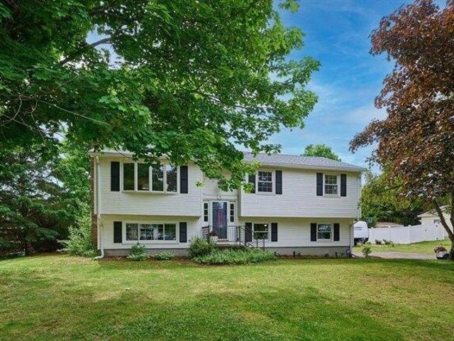 House for sale in Easthampton, Massachusetts