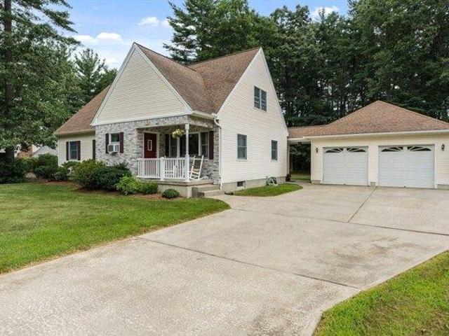 House for sale in Easthampton, Massachusetts