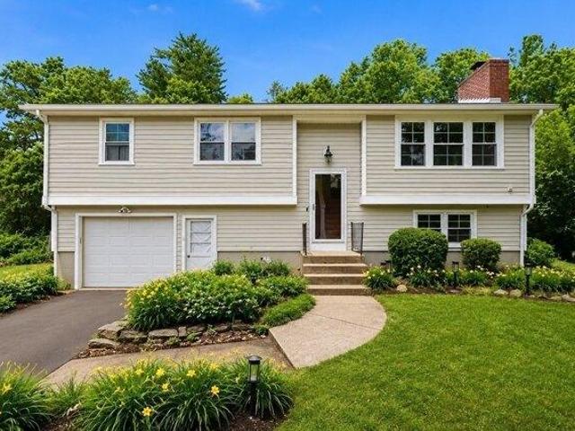 House for sale in Easthampton, Massachusetts