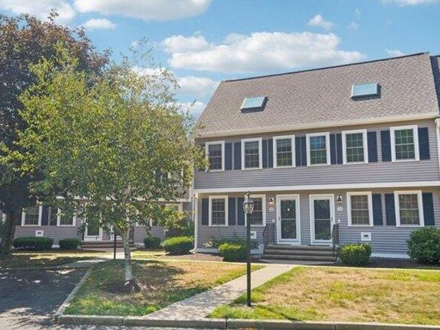 Condo for sale in Bristol, Massachusetts