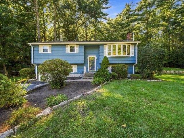 House for sale in Easton, Bristol County