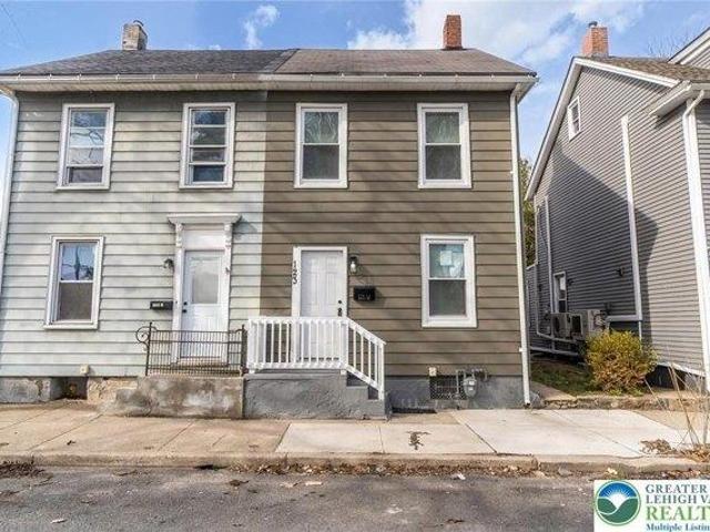 House for sale in Easton, Pennsylvania