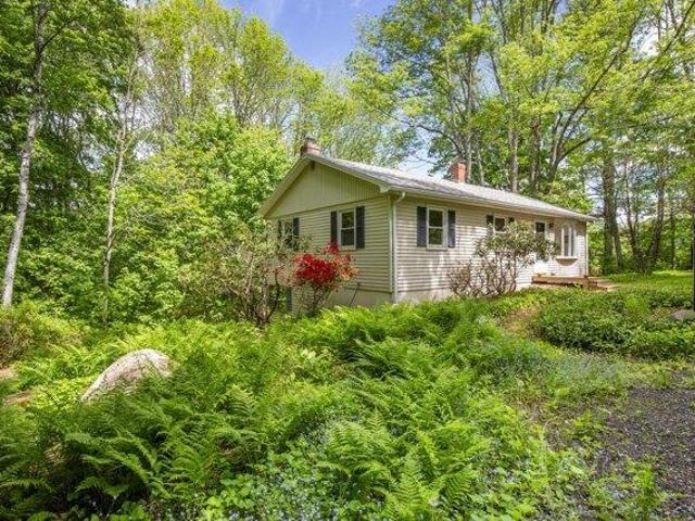 House for sale in Edgecomb, Maine