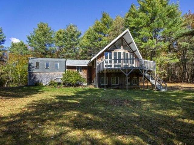 House for sale in Edgecomb, Maine