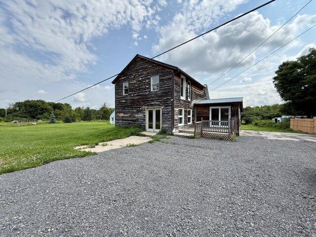 House for sale in Ellenburg Depot