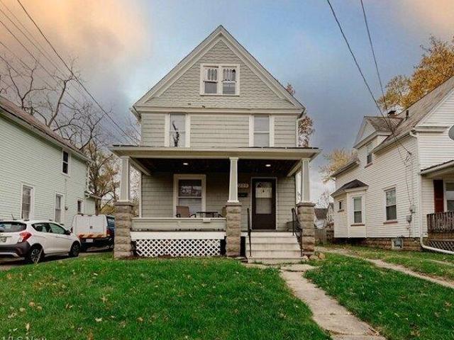 House for sale in Elyria, Ohio