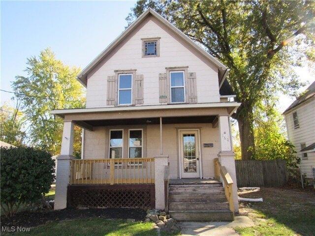 House for sale in Elyria, Ohio