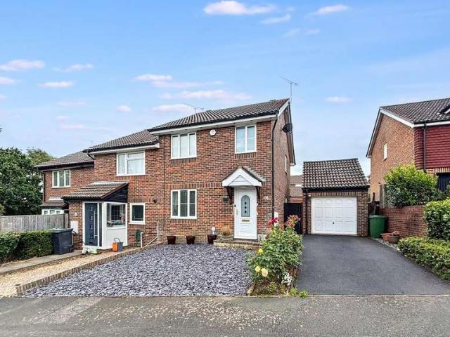 Cottage for sale in Friday Street, Eastbourne