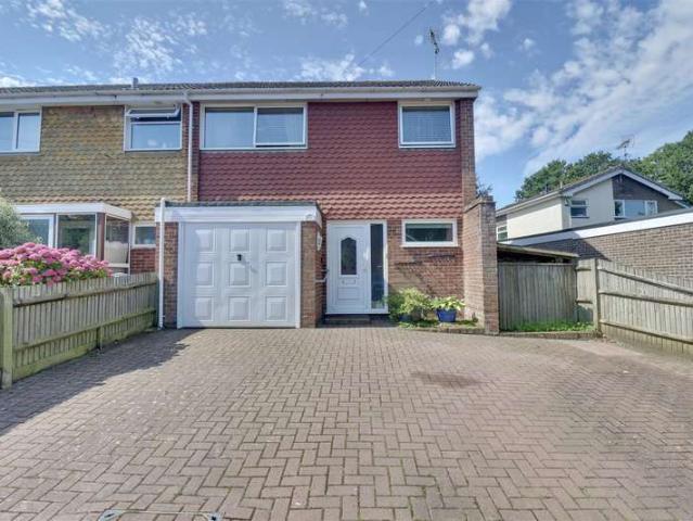 Cottage for sale in Spring Vale, Hampshire