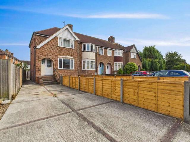 Cottage for sale in Worthing, West Sussex