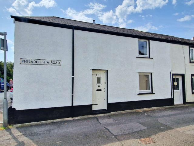 Cottage for sale in Porthcawl, Nottage