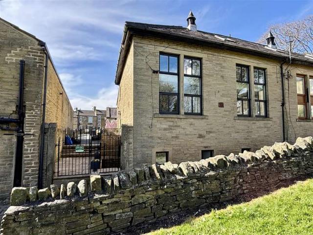 Cottage for sale in Thornton, West Yorkshire