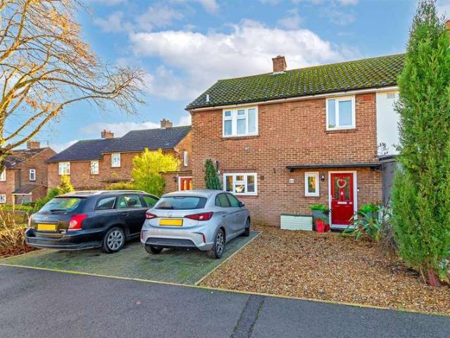 Cottage for sale in Five Acres, Hertfordshire