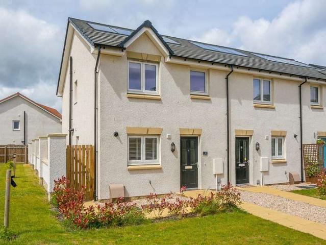 Terraced House for sale in Roslin