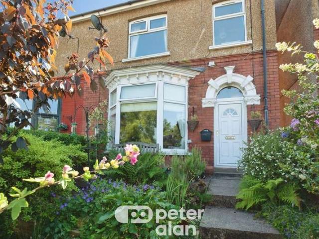 Cottage for sale in Wainfelin, Griffithstown