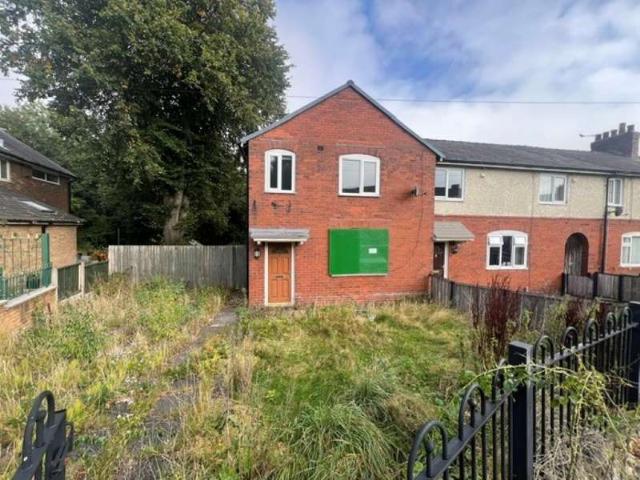 Cottage for sale in Kearsley, Bolton