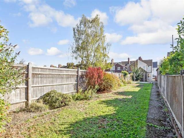 Cottage for sale in Tonbridge, Tonbridge and Malling