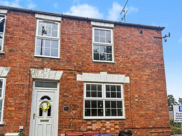 Maisonette for rent in Neithrop, Cherwell