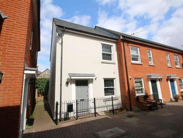 Cottage for sale in Salisbury, Wiltshire