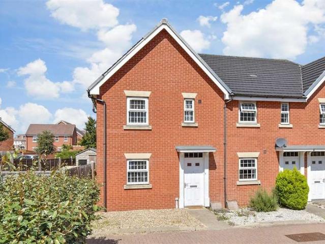 Cottage for sale in Westwood, Acol