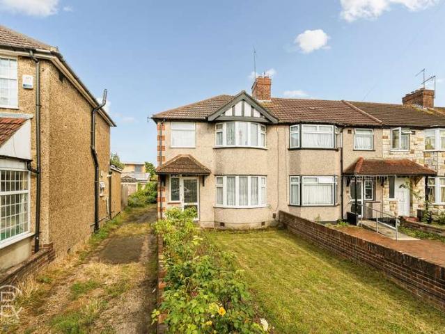 Cottage for sale in London Borough of Ealing, Perivale