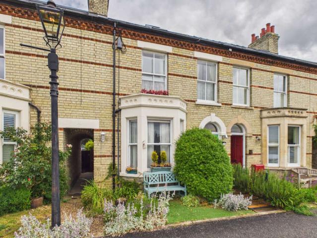 Cottage for sale in Arbury, Cambridgeshire
