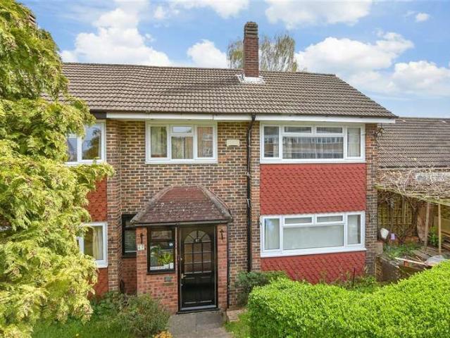 Cottage for sale in London Borough of Croydon, Shirley