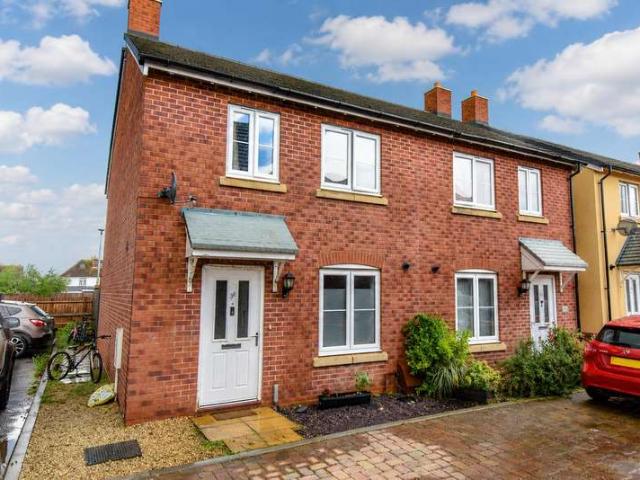 Cottage for sale in School House, Gloucestershire