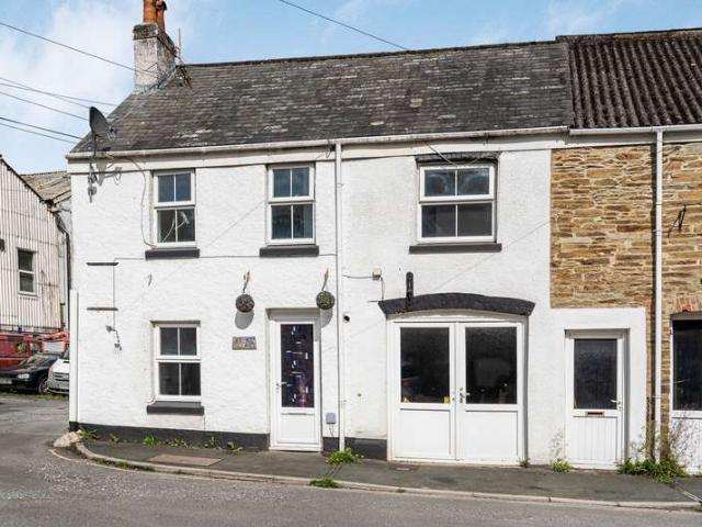 Cottage for sale in Strode, Devon