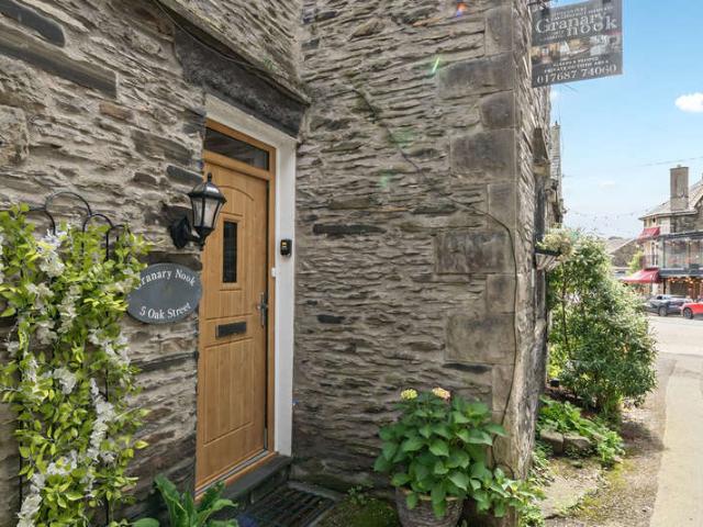 Cottage for sale in Bowness-on-windermere