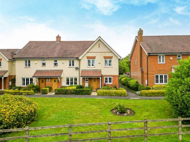 Cottage for sale in Wingrave with Rowsham, Buckinghamshire