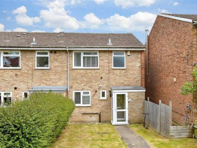 Cottage for sale in London Borough of Croydon, Sanderstead
